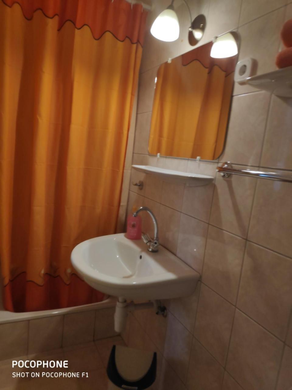 Herkules Panzio Nagykanizsa Buitenkant foto